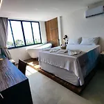 Maly Boutique Hotel 4*